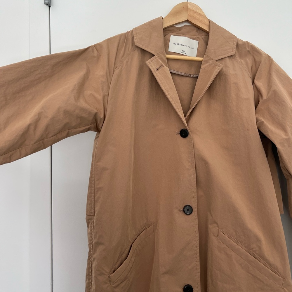 babaton scarlet trench coat xs/S